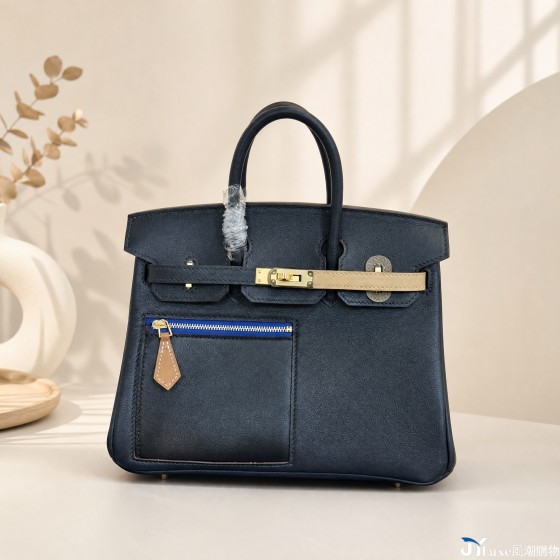 A fully hand-stitched Colrmatic platinum bag in six colors, original swift leather 25 Kelly bag
